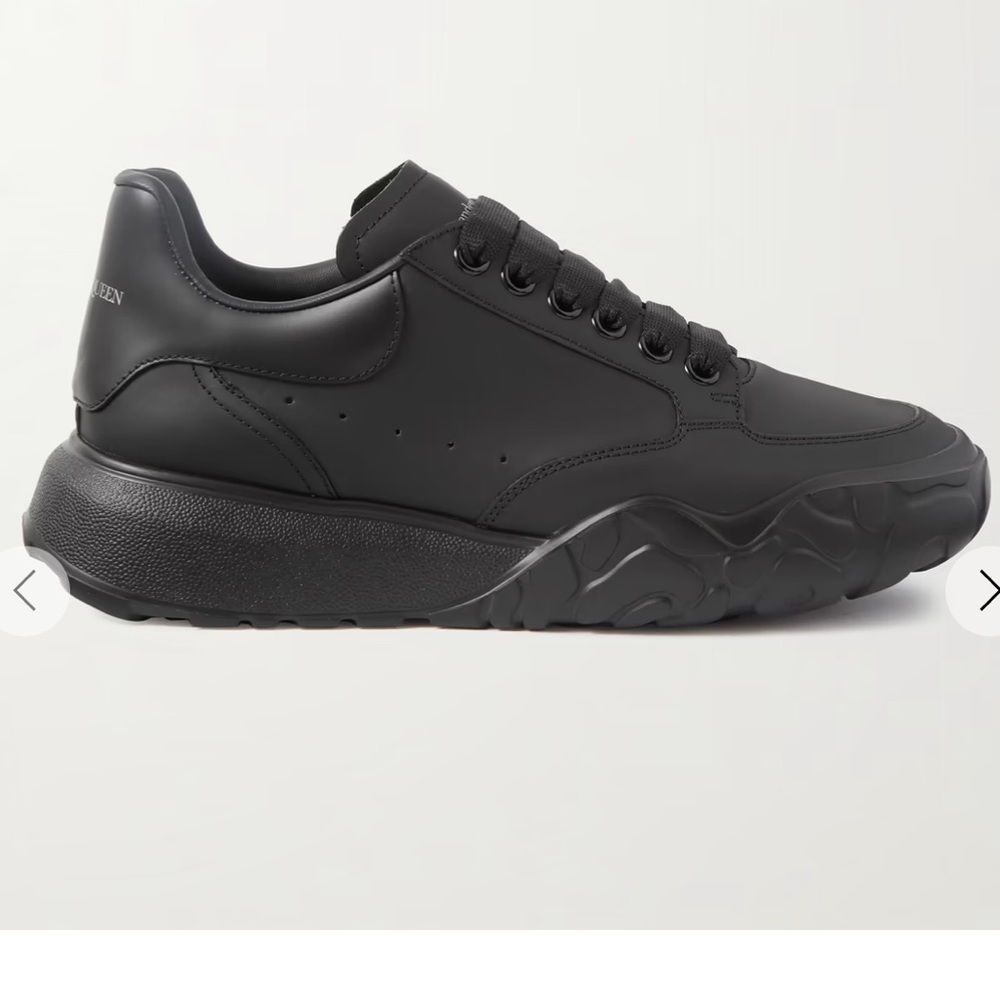 MEN’S ALEXANDER MCQUEEN BLACK SNEAKER